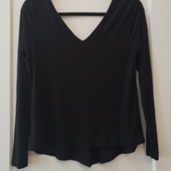 Bundle of two women's size small tops, yellow tank top and v-neck black … - Picture 9 of 10